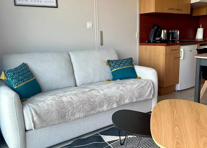 L'erable T2 Climatise Trébas